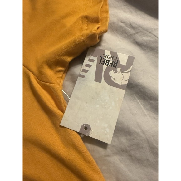 Rebel Vengeance Biere Tee Shirt Yellow Orange Small NWT - Picture 3 of 8
